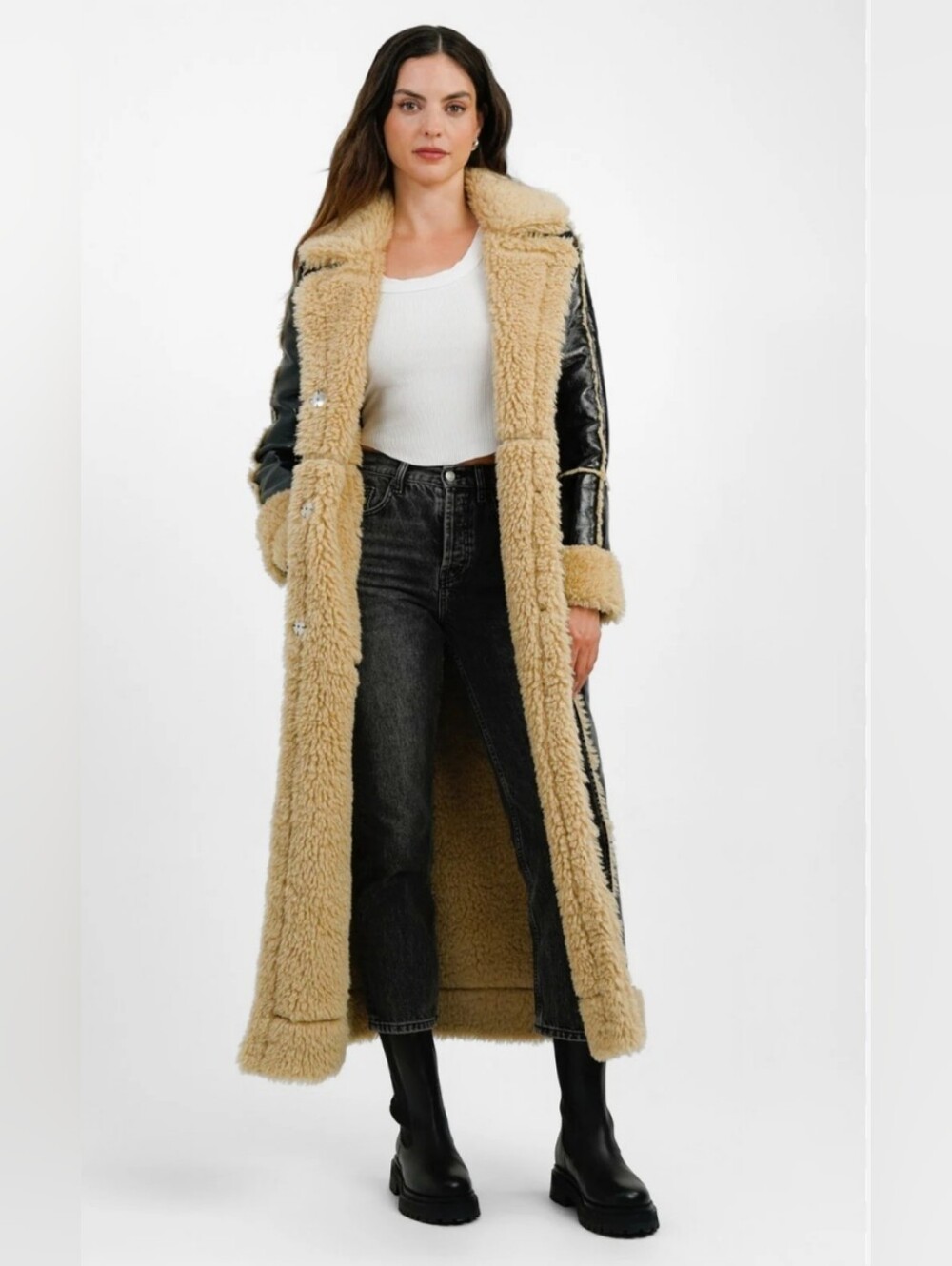 AZALEA WANG Long Patent Trench Coat With Fur Trim. Size: Medium.